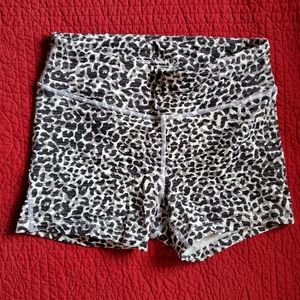 Outdoor Voices Leopard Flex 3.5" Short